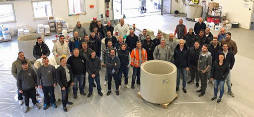 Group photo of the participants of the two-day training course for specialist applicators held on 18 and 19 February 2020 in the “Deminar” hall of MC-Bauchemie's training centre in Bottrop. “Deminar” is a term created by MC from (product) demonstration and seminar.