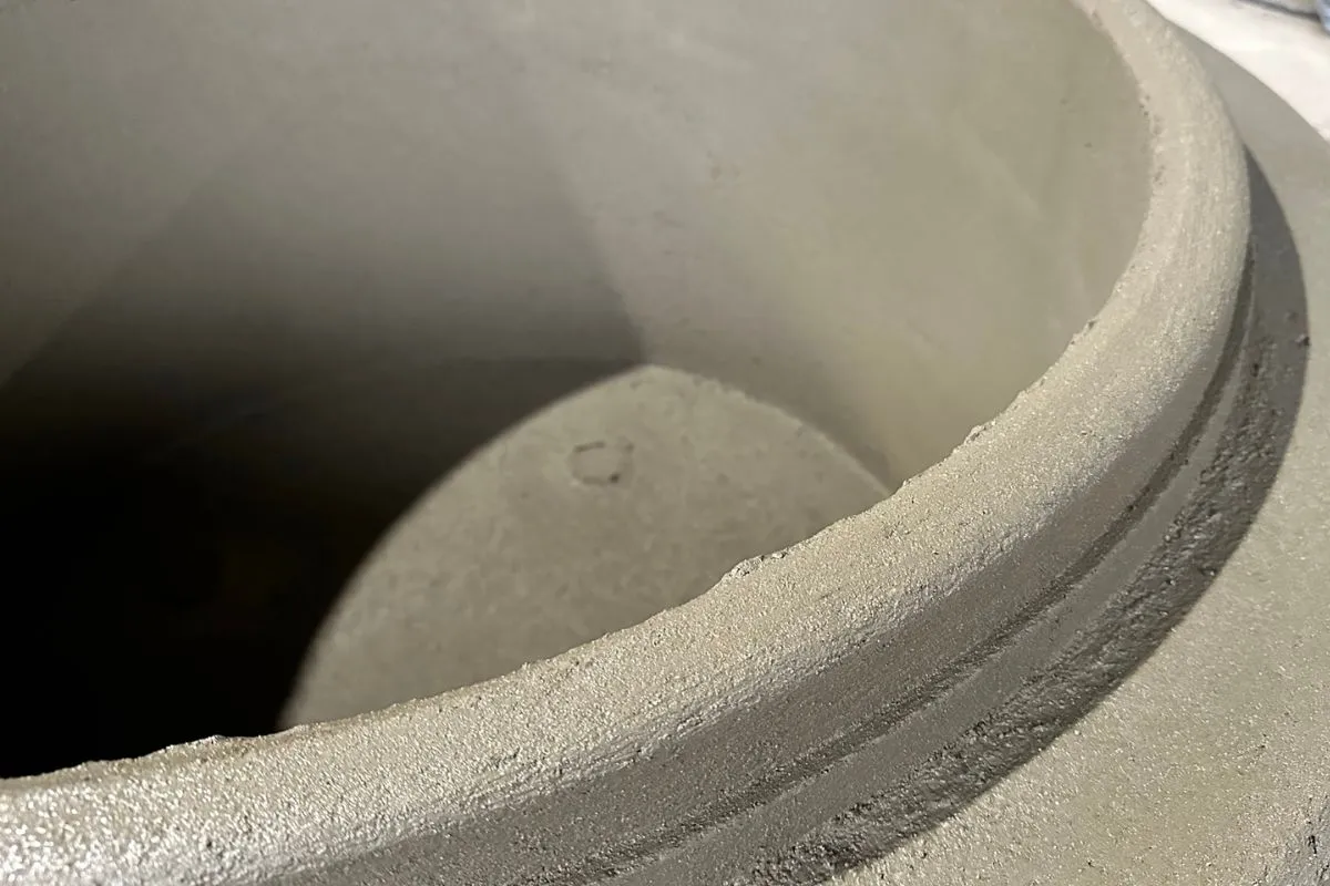 Murasan Hydrotech 864 and the lite version are based on the latest PCE generation from MC and ensure effective cement dispersion, a smooth surface texture and faster strength development.