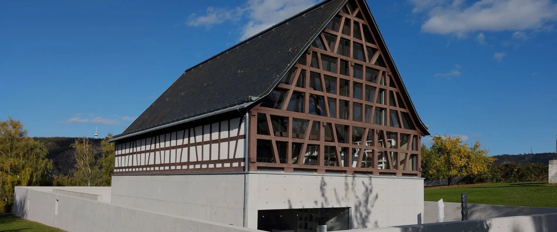 The revitalisation should renew the exposed concrete and preserve its aesthetic quality in the long term.