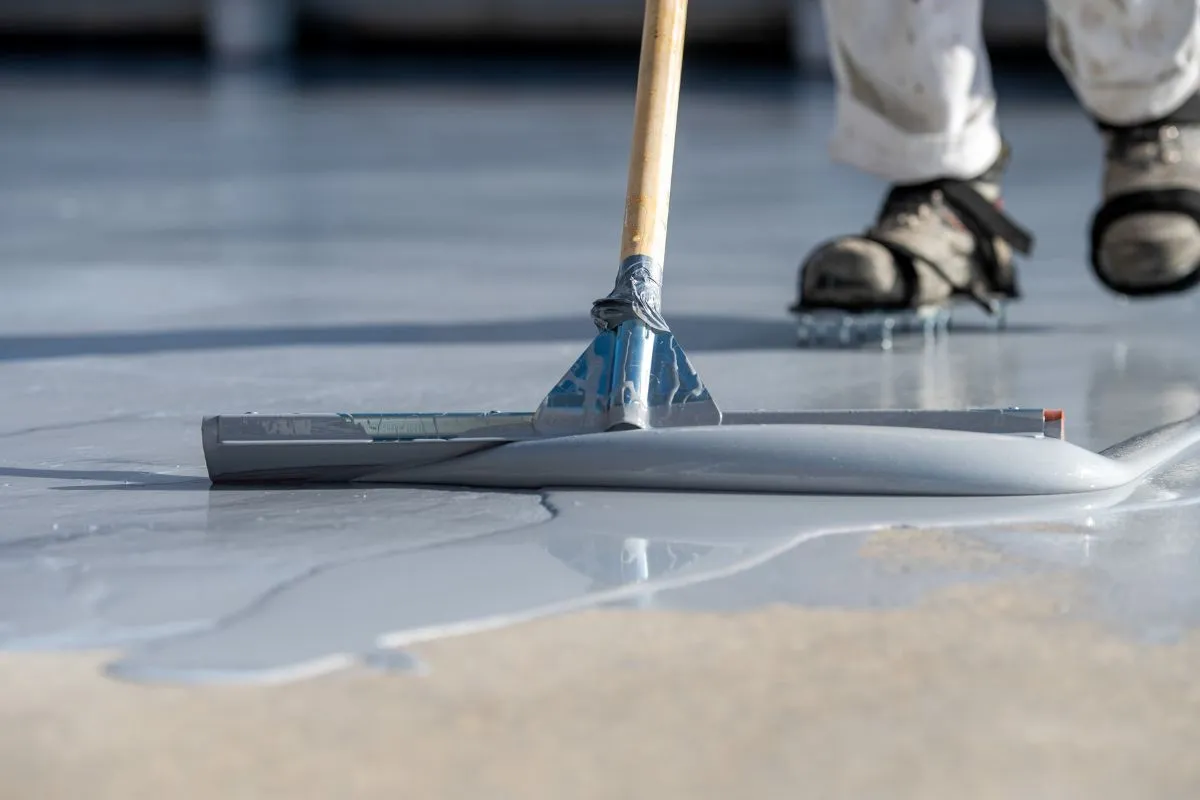 Application of MC-DUR TopSpeed Flex plus   