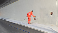 Application using the airless spraying method