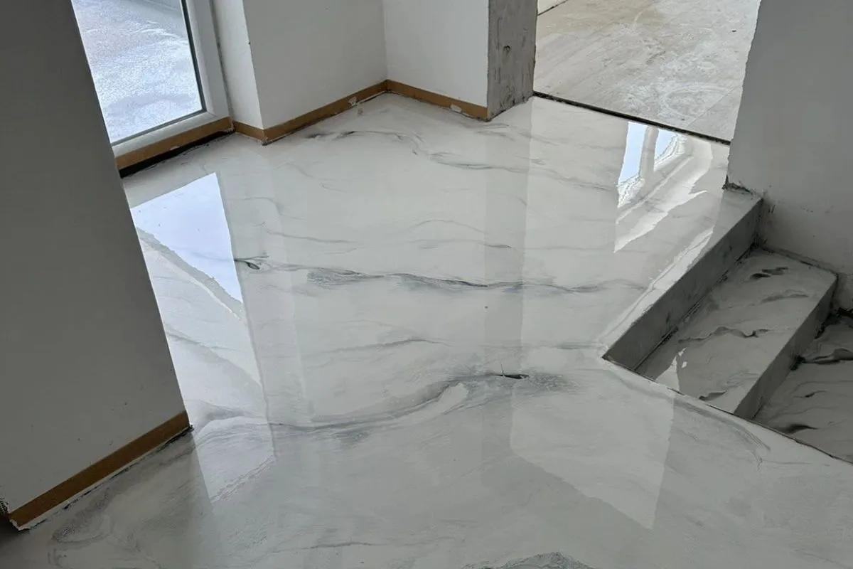 Each floor is unique. The different colour combi- nations ensure that no two floors are alike.