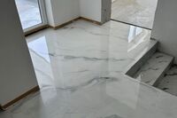 Each floor is unique. The different colour combi- nations ensure that no two floors are alike.