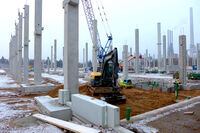 Hardening accelerators also ensure high early strengths and shorter curing times in winter construction.