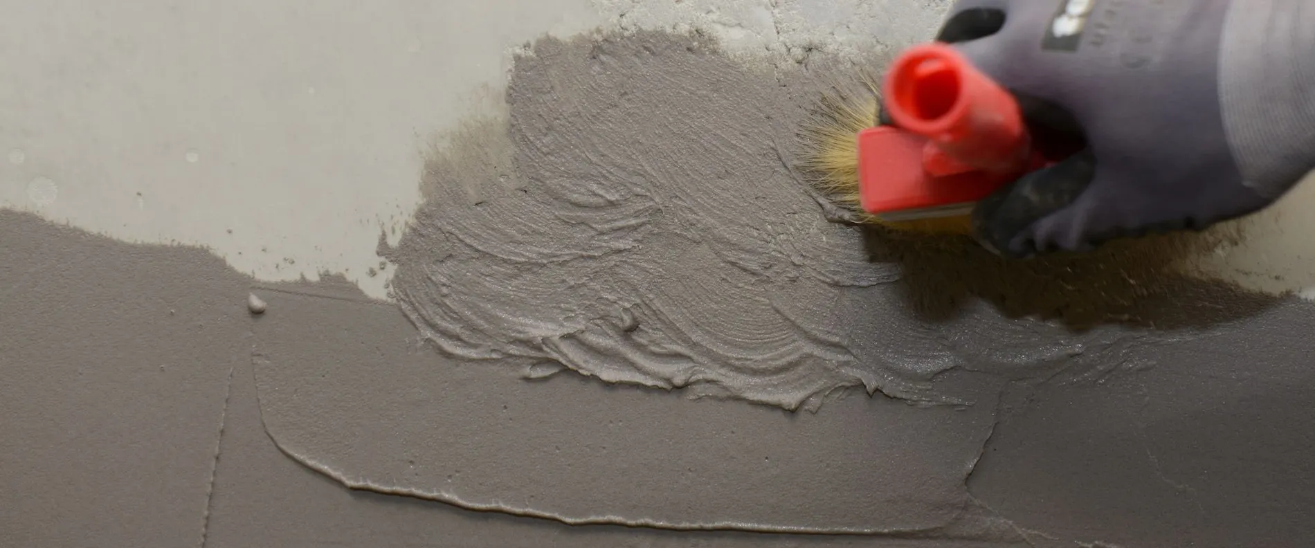 MC-Proof 800 Next is applied with a trowel.