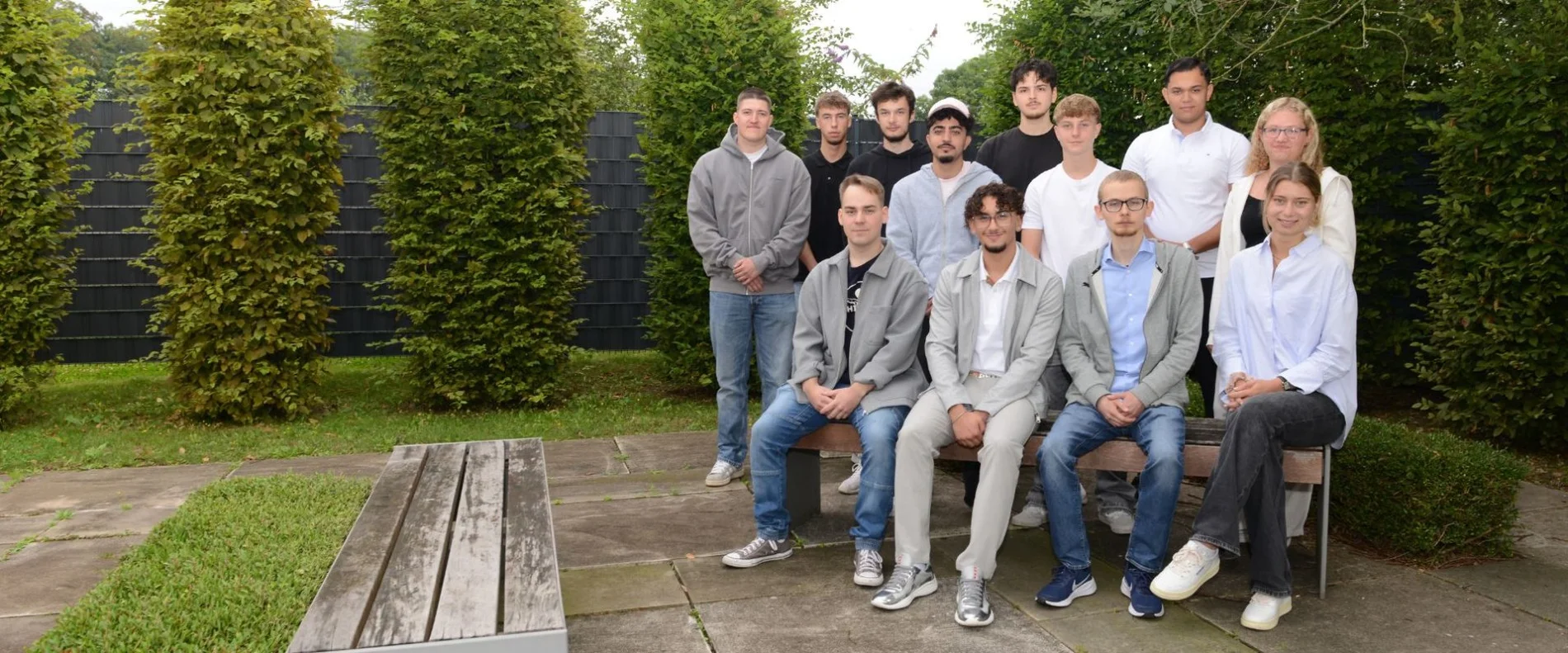 Group photo of the new apprentices