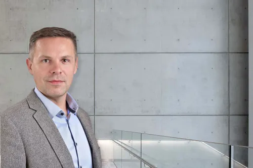 Tomasz Falkowski (44) has been appointed to the newly created position of Regional Chief Operations Officer (COO) for Central and Eastern Europe, Central Asia, the Middle East and India at MC-Bauchemie as of 20 May 2024. 