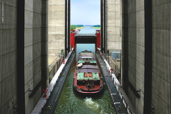 System solutions for hydraulic structures