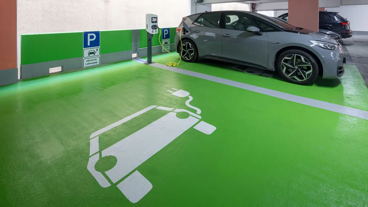 E-charging station in the recently renovated B+B car park in Gelsenkirchen