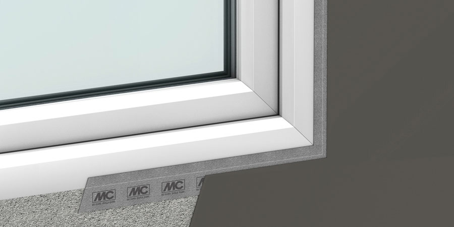 For the connection of window elements in the plinth area, the permanently elastic, self-adhesive and quick-to-apply  MC-FastTape FD sealing tape from MC-Bauchemie offers tested safety.