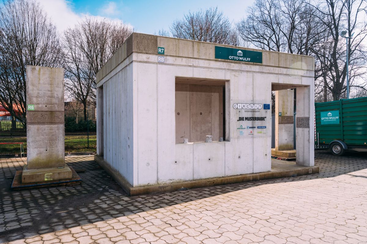 The 'model building' on the premises of OTTO WULFF Bauunternehmung GmbH in Hamburg.